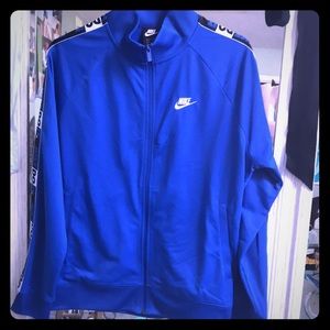 Nike zip-up hoodie Men’s large BRAND NEW!